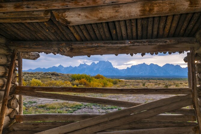 Self-Guided Audio Driving Tour in Grand Teton National Park - Jackson Lake Lodge and the northern part of the route