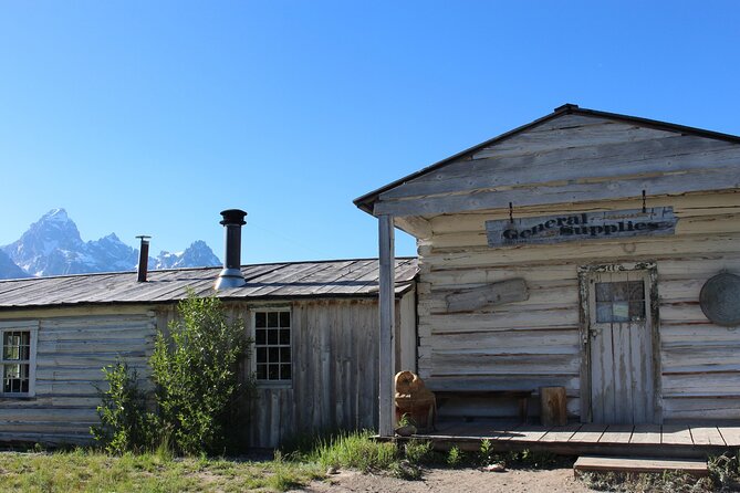 Self-Guided Audio Driving Tour in Grand Teton National Park - Mormon Row and the classic barn view
