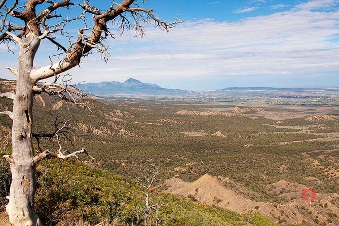 Self-Guided Audio Driving Tour in Mesa Verde National Park - Two high overlooks with very different rewards
