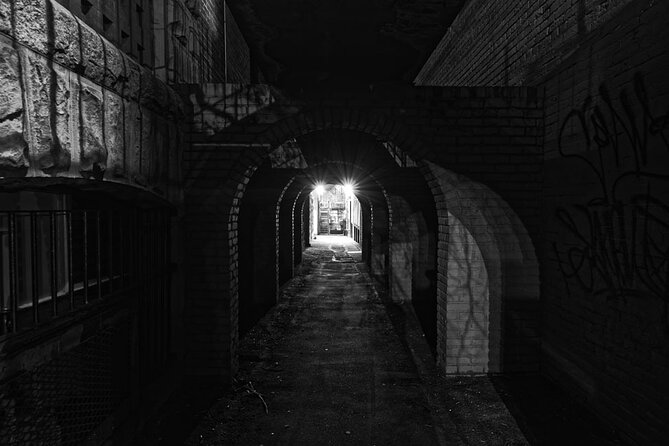 Self-Guided Audio Tour-Behind the shadow of evil: Jack the Ripper - Following the story from Aldgate Station