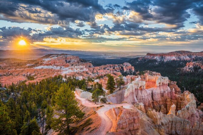 Self Guided Audio Tour Bundle for Utah's Mighty Five - Day 5: Bryce Canyon’s compact road of famous viewpoints