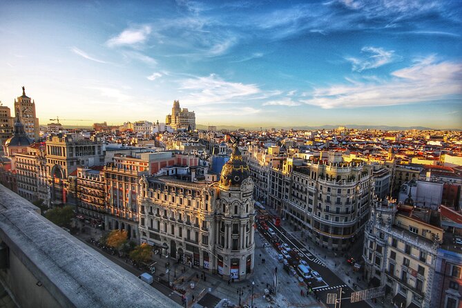 Self-Guided Audio Tour - Ghosts of Madrid: History and terror - Cultural spaces, squares, and historic landmarks