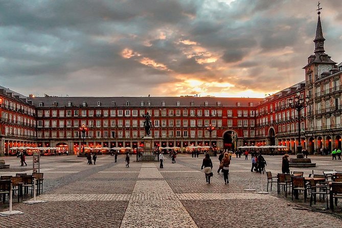 Self-Guided Audio Tour - Ghosts of Madrid: History and terror - How the app changes the experience
