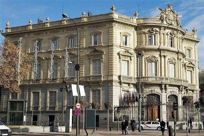 Self-Guided Audio Tour - Ghosts of Madrid: History and terror - Gran Vía and the tale of Goyito