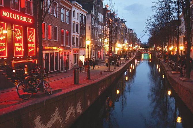 Self-Guided Audio Tour of The Red Light District - Canals and the MX3D bridge