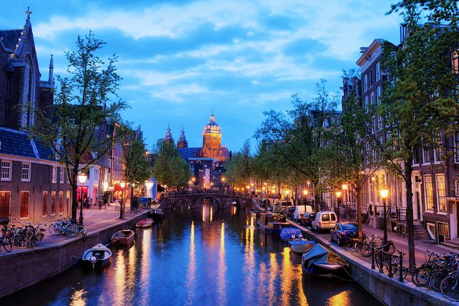 Self-Guided Audio Tour of The Red Light District - Who will enjoy this Amsterdam walk?