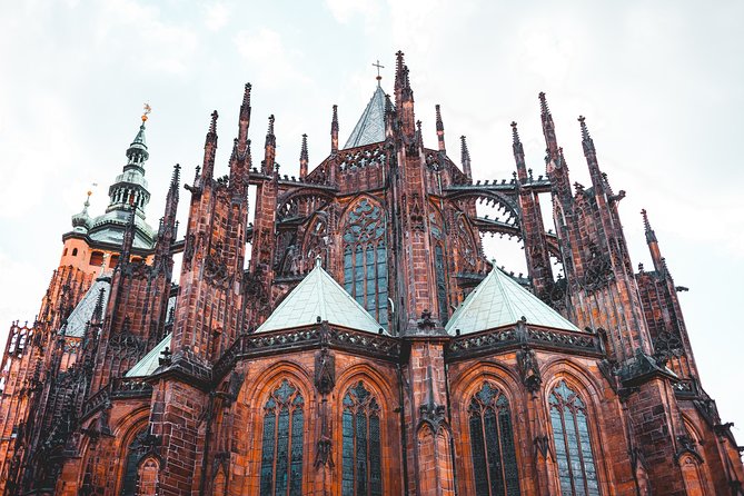Self-Guided Audio Tour - Prague Castle District - A short route through Prague’s castle district