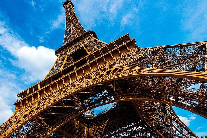 Self-Guided Audio Tour -The Eiffel Tower, Exterior - Following the Seine toward Trocadéro