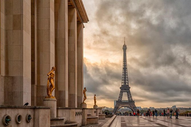 Self-Guided Audio Tour -The Eiffel Tower, Exterior - Audio quality, phones, and what to bring