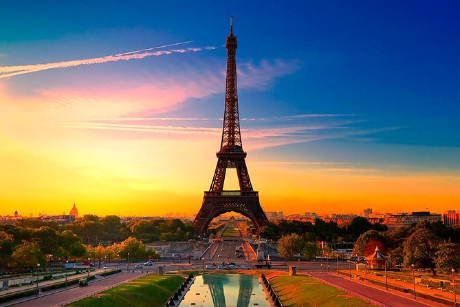 Self-Guided Audio Tour -The Eiffel Tower, Exterior - Starting at Champ de Mars