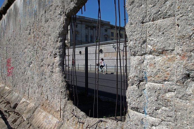 Self-Guided Audio Tour-The Fall of the wall: A light for humanity - Value at $6.70 per person