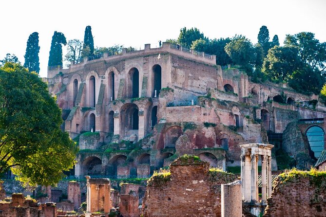Self-Guided Audio Tour - The gods of the Palatine - Titus’s triumphal arch and the language of victory