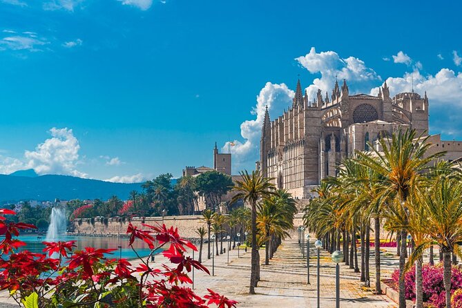 Self-Guided Audio Tour - The Legends of Palma - From the Arabian fort to the Royal Palace