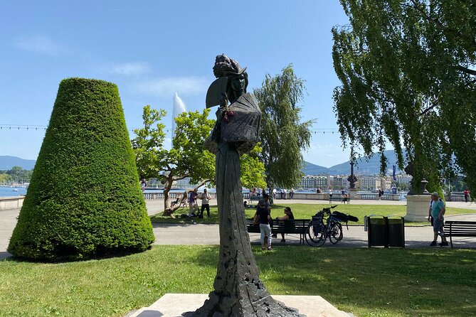 Self-Guided Audio Tour to the Many Faces of Geneva - The Jet d’Eau and the question behind the spray