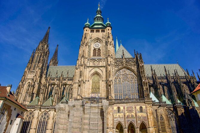 Self Guided City Audio Tour in Prague Castle (no ticket) - What the $8.09 Prague Castle tour really includes