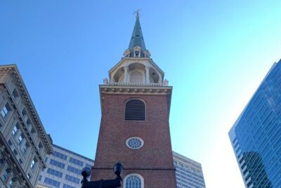 Self Guided Classic Freedom Trail Location Aware (GPS) Walking Audio Tour