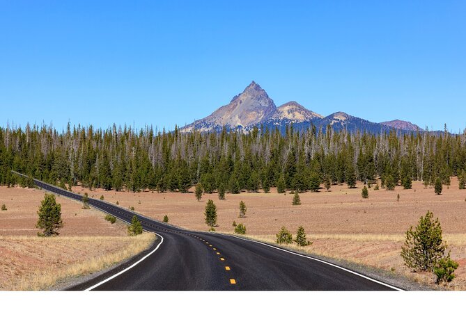 Self Guided Driving Audio Tour in Crater Lake - Rim Village and the park’s early visitor design