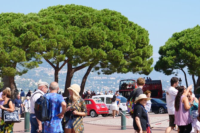 Self-Guided Walking Tour in Monaco (With Audioguide) - Starting at the station and the first big views