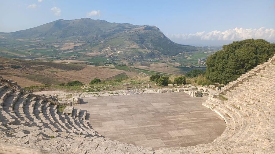 Sicily: Segesta Ticket, Shuttle Service & City Audio Tour - Why Segesta Deserves a Place in Western Sicily