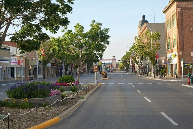 Sights of Moose Jaw Smartphone Audio Walking Tour - Crescent Park opens the story