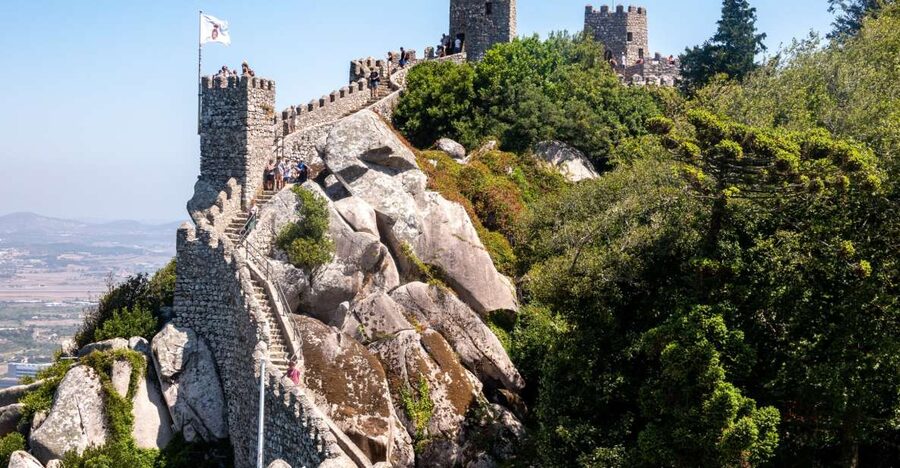 Sintra: Castle of the Moors & Quinta Entry with Audio Guides - Who will get the most from this experience