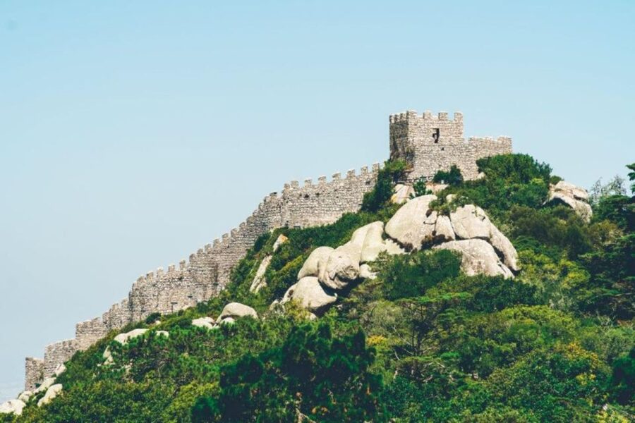 Sintra: Castle of the Moors Skip-the-Line Ticket+Audio Guide - Entering the Moorish Castle with an e-ticket