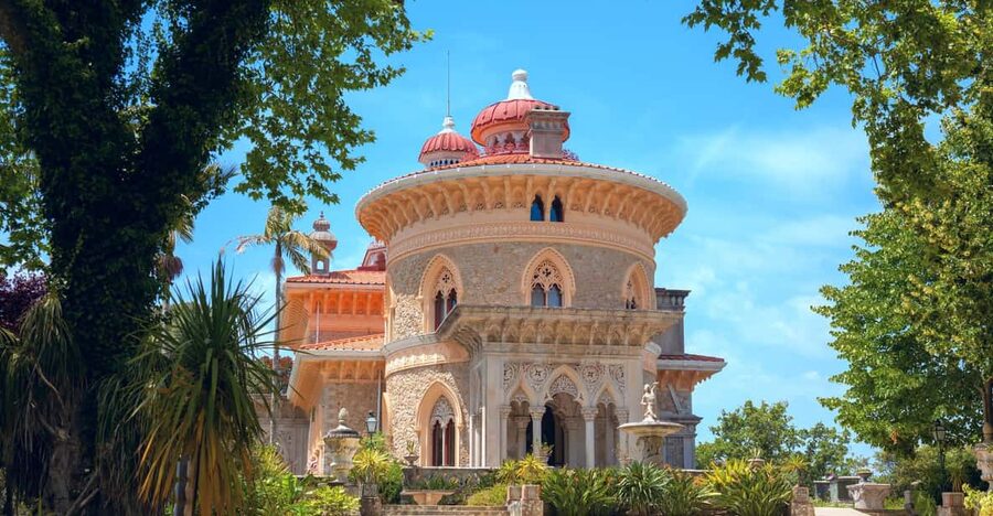 Sintra: Park and Palace of Monserrate E-Ticket & Audio Guide - A self-guided route that leaves room to wander