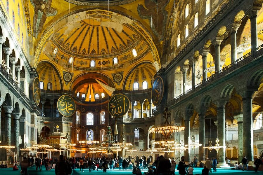 Skip-the-Line Hagia Sophia Digital Tickets w/Audio Guide - Finding the correct entrance near Topkapi Palace