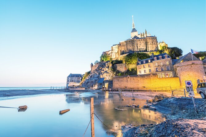 Skip-the-Line Ticket Mont-Saint-Michel Abbey Audio-Visual Tour - Languages and audio equipment