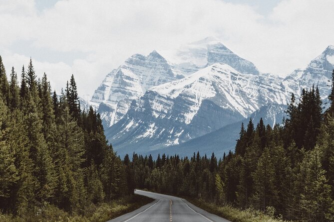 Smartphone Audio Driving Tour between Banff and Calgary - What this Banff to Calgary audio tour is really like