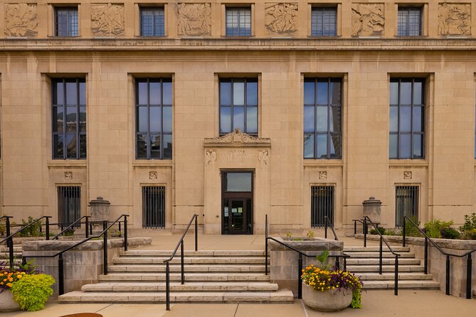 Smartphone Guided Indianapolis Downtown Sites Audio Walking Tour - Park Square and Depew Memorial Fountain