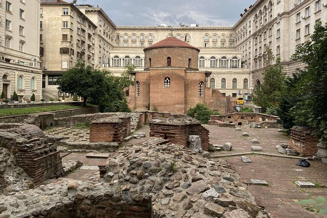Sofia Audio guide Tour offers available in 7 languages - What the Sofia audio tour actually feels like
