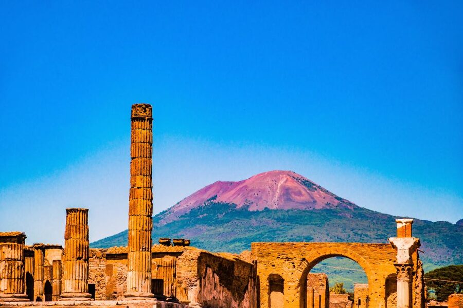 Sorrento & Pompeii Day Trip from Rome Audio Guide Tour - The long coach ride south