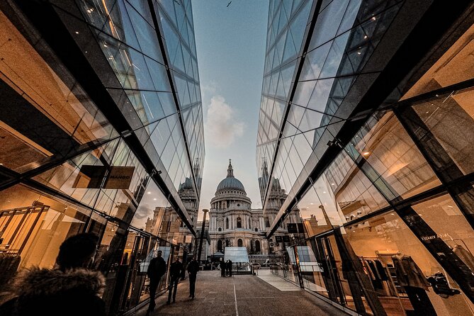 Southbank Immersive Self-Guided Audio Walking Tour - Gabriel’s Wharf for Food and Small Gifts