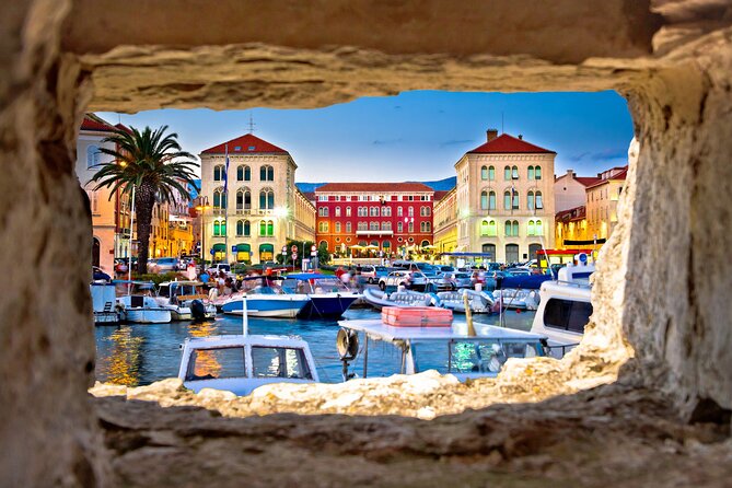 Split: City Walk with Audio Guide in 7 Languages on your Phone - Returning to the Riva and seeing Republic Square