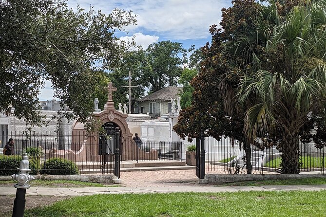 St Louis Cemetery No.3 New Orleans Burial Tradition Audio Guide - Opening hours and practical timing