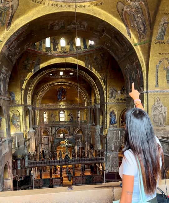 St. Mark's Basilica: Priority Access, Audioguide & Guidebook - Finding the meeting point near San Zaccaria