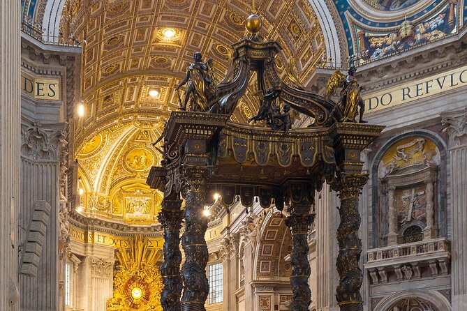 St Peter Basilica and Papal Tombs with your Audio Guide - Arriving at St. Peter’s Basilica
