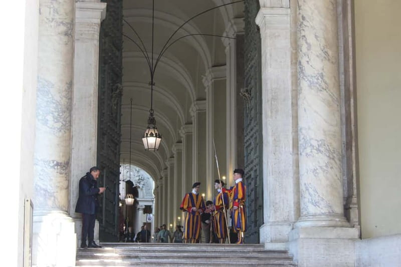 St. Peter's Basilica: Hosted Entrance & Digital Audioguide - What is not included