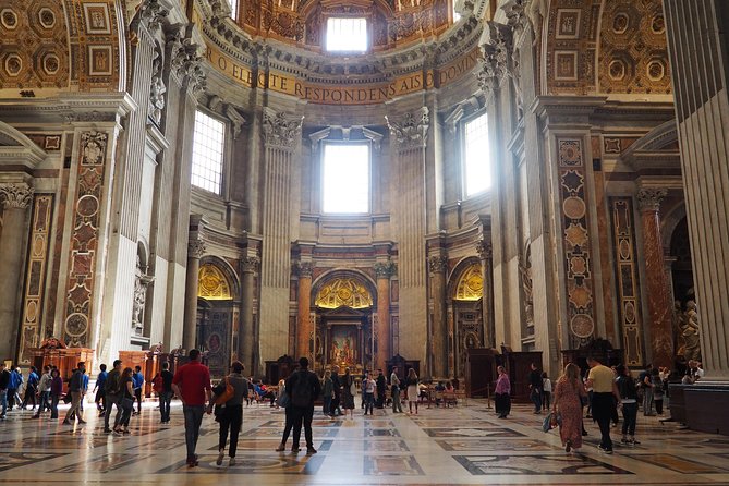 St. Peter’s Basilica: Self-guided Audio Tour on your Phone (without ticket) - Starting beneath Bernini’s colonnades