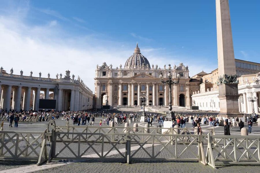 St. Peter’s Basilica with Optional Dome Ticket & Audioguide - What this St. Peter’s experience really includes