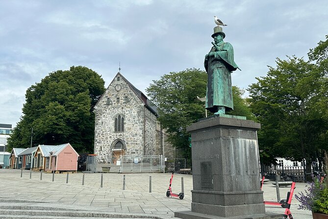 Stavanger's Historic Sites Smartphone App GPS Audio Walking Tour - Key points at a glance