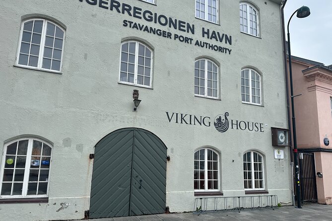 Stavanger's Historic Sites Smartphone App GPS Audio Walking Tour - Canning, work, and the old fire town