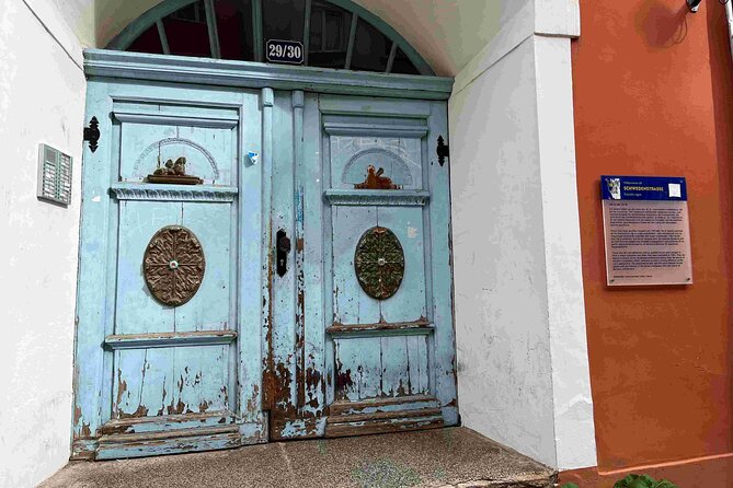 Stralsund’s Old Town Audio Guided Tour of the City’s Highlights - The Museumshaus and medieval merchant life