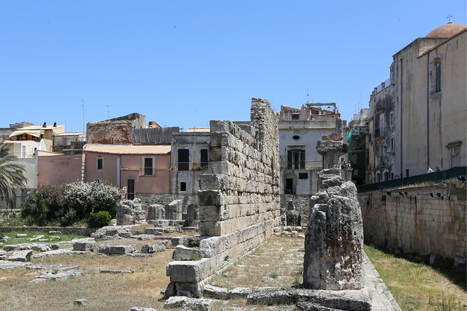 Syracuse Scavenger Hunt & Highlights Self Guided Audio Tour - Ortigia Market: the best place for a real break