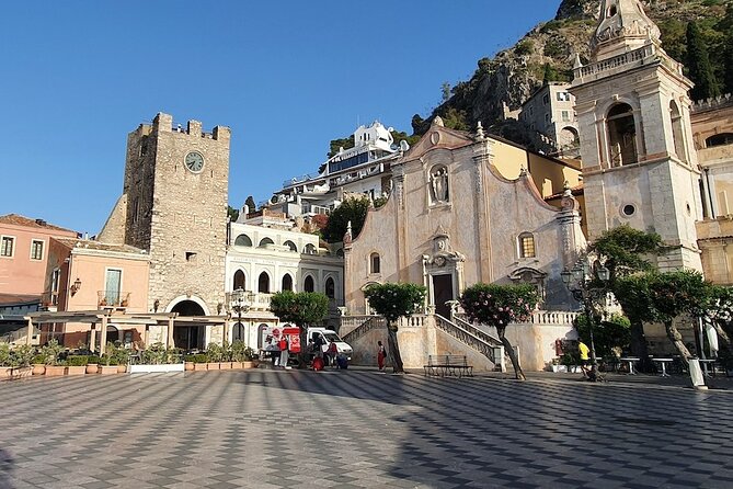 Taormina: A Self-Guided Audio Tour of Sicily’s Hilltop Town - A pastry stop at Bar Pasticceria