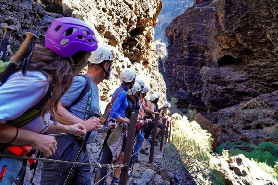 Tenerife: Masca Canyon Descent with Audio Guide and Boat Transfer - Boat views of the Los Gigantes Cliffs