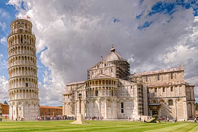 The best of Pisa: a self-guided audio tour from Tuttomondo to the Leaning Tower - Tuttomondo gives the walk a modern beginning