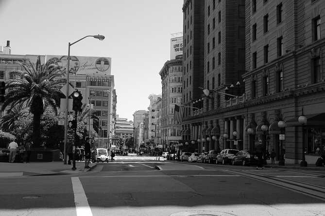The Ghosts of San Francisco Haunted Audio App Walking Tour - Fairmont San Francisco: soldiers, sisters, and a prostitute
