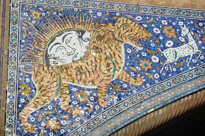 The Golden City of Samarkand: A Self-Guided Audio Tour - Finishing with the Sher Dor Madrassa